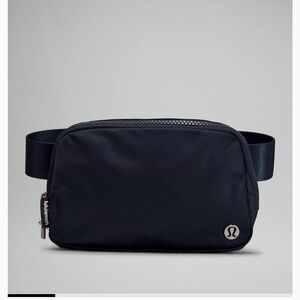 lululemon athletica everywhere belt bag 1L